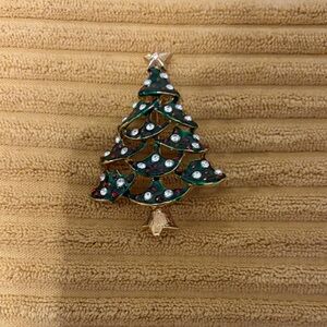 Green and Gold Christmas Tree Brooch